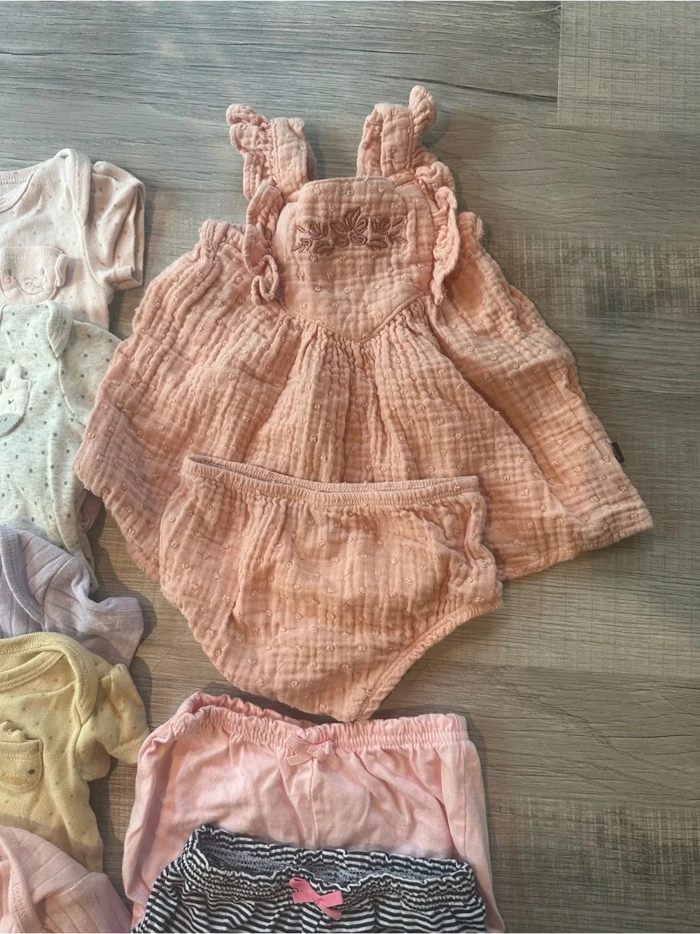 Pastel Baby Girl Clothing Lot in Pink, Peach, Lavender - 0-3 month